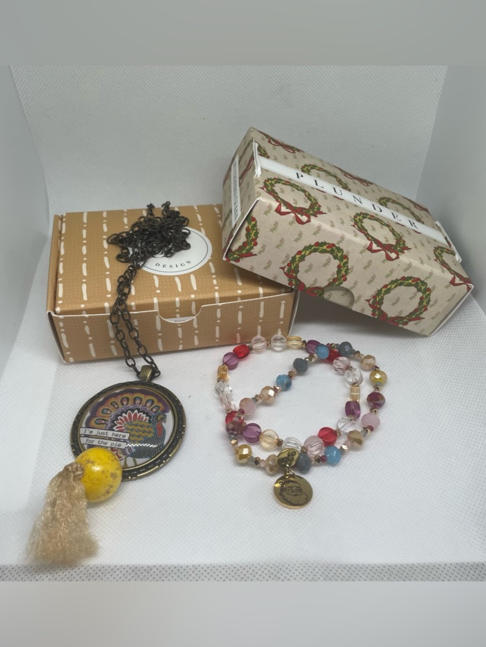 New Plunder Holiday Bundle Necklace & Bracelet Christmas Joy & Here for the Pie